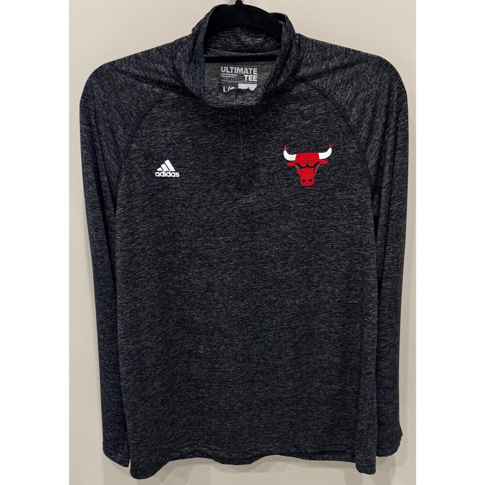 CHICAGO BULLS - ADIDAS ULTIMATE TEE 1/4 ZIP PULLOVER - WOMEN’S SIZE LARGE